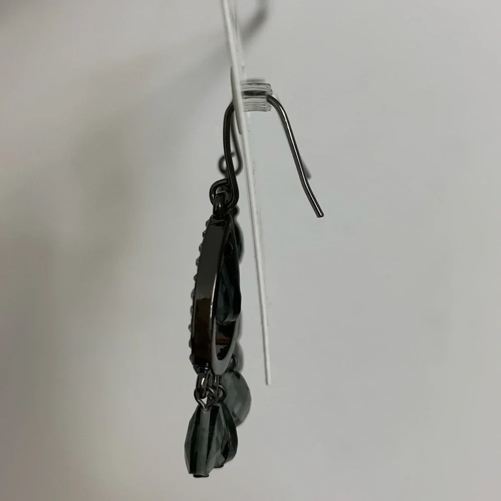 Chaps dangle earrings NWT